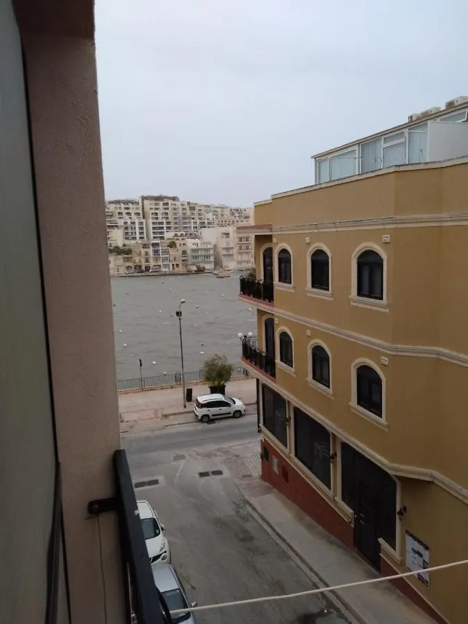 Hotel Seafront akwador Marsaskala Malta