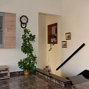 Habitación en casa particular Silia's Maisonette